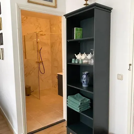 Comfortable Stylish In Centre Of - Bed & Breakfast